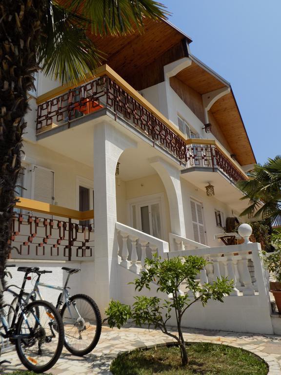 Apartment Leporiz Poreč Exteriör bild